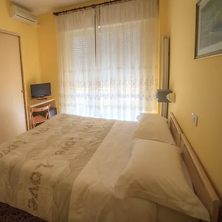 Szálloda Il 9 Camaiore