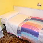 Hotell Il 9 3*
